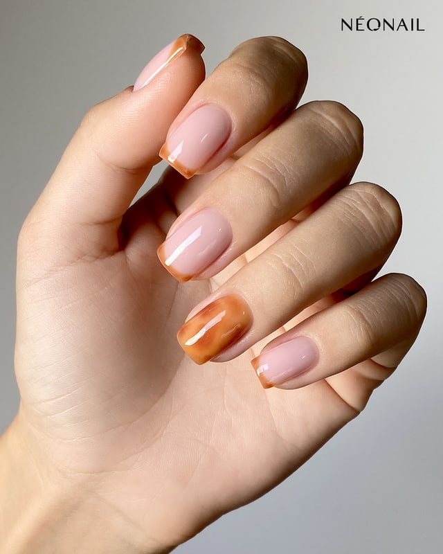 French Nails in autumn colours